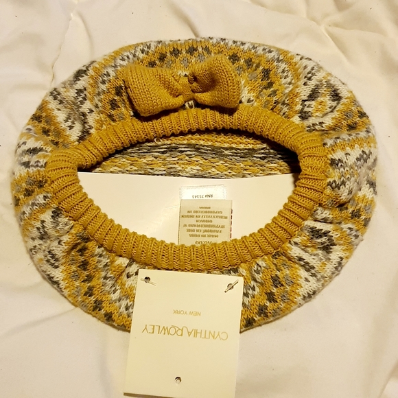NWT Cynthia Rowley NY 3-6 month baby girl knitted crochet beret hat with bow - Picture 4 of 12